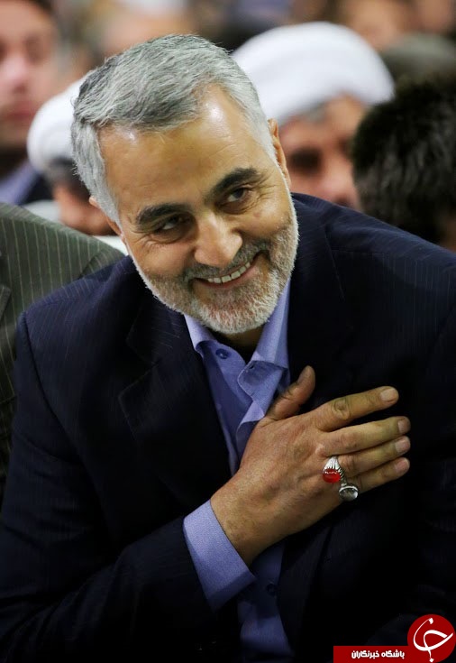 مسئولان کشورمان به چه انگشترهایی علاقه دارند؟+ تصاویر مسئولان کشورمان به چه انگشترهایی علاقه دارند؟+ تصاویر