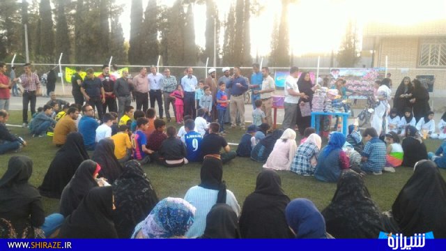 برگزاری جشنواره بزرگ خانوادگی در سروستان + تصاویر برگزاری جشنواره بزرگ خانوادگی در سروستان + تصاویر