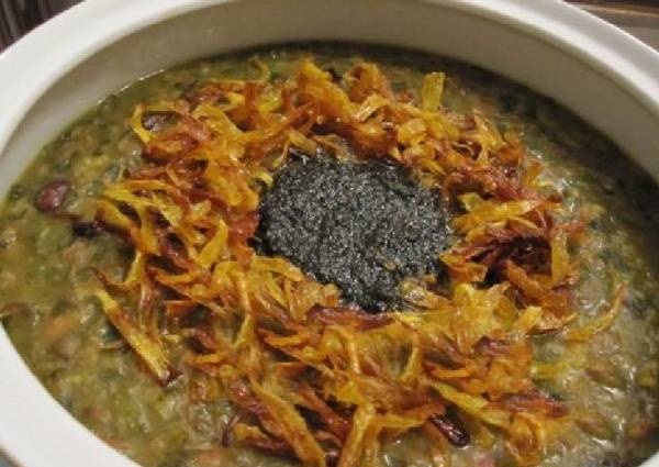 طرز تهیه آش سبزی شیرازی (مخصوص افطار) طرز تهیه آش سبزی شیرازی (مخصوص افطار)
