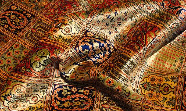 صادرات فرش دستباف به ۳۵۹ میلیون دلار رسید صادرات فرش دستباف به ۳۵۹ میلیون دلار رسید