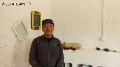 خیر استهبانی برای تازه دامادها خانه می سازد