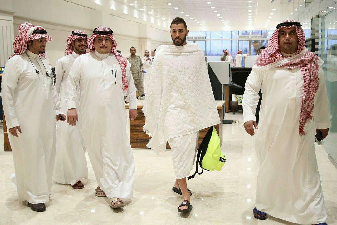 عکس/ کریم بنزما در حج تمتع عکس/ کریم بنزما در حج تمتع