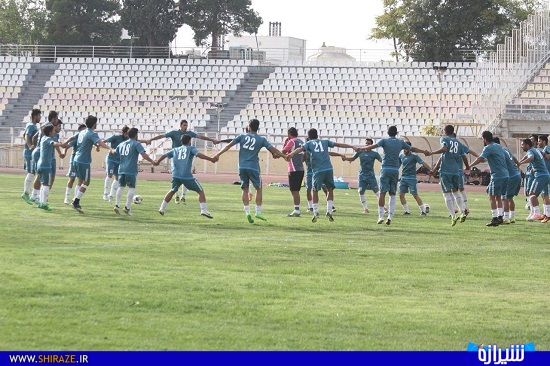 تمرینات آماده سازی فجرشهید سپاسی جهت دیدار باگل گهر سیرجان+تصاویر تمرینات آماده سازی فجرشهید سپاسی جهت دیدار باگل گهر سیرجان+تصاویر