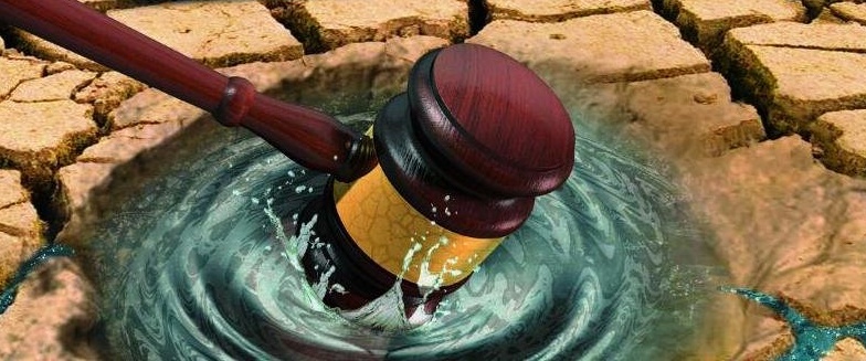 بحران آب سبب افزایش آسیب های اجتماعی شده است/خشکسالی عرصه را بر فارس تنگ کرده/ مراکز علمی برای حل مشکل کم آبی چاره اندیشی کنند