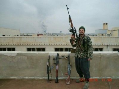 فارس یک شهید مدافع حرم در راه دفاع از حرم آل الله تقدیم کرد فارس یک شهید مدافع حرم در راه دفاع از حرم آل الله تقدیم کرد