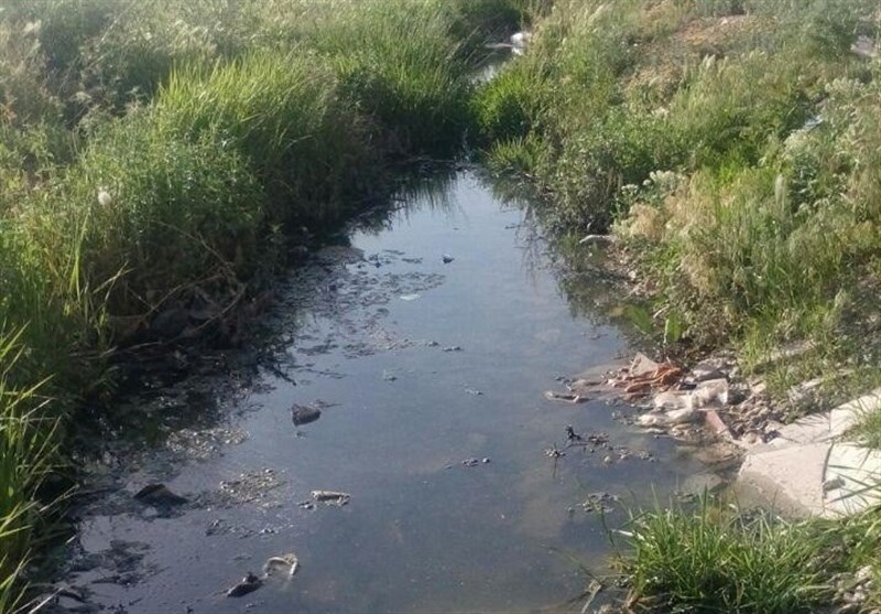 پذیرایی از مهمانان شهر راز با بوی فاضلاب پذیرایی از مهمانان شهر راز با بوی فاضلاب