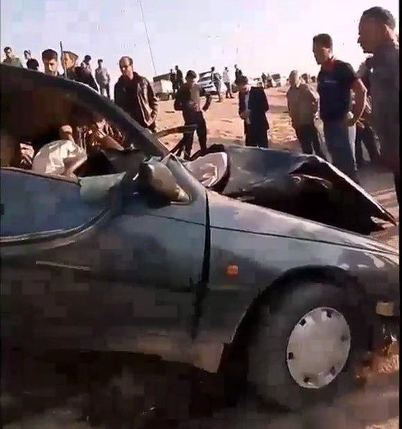 خواب آلودگی راننده و انحراف به چپ کامیون در محور شیراز - مرودشت حادثهساز شد/ دو کشته و 6 مصدوم بر اثر سانحه تصادف خواب آلودگی راننده و انحراف به چپ کامیون در محور شیراز - مرودشت حادثهساز شد/ دو کشته و 6 مصدوم بر اثر سانحه تصادف