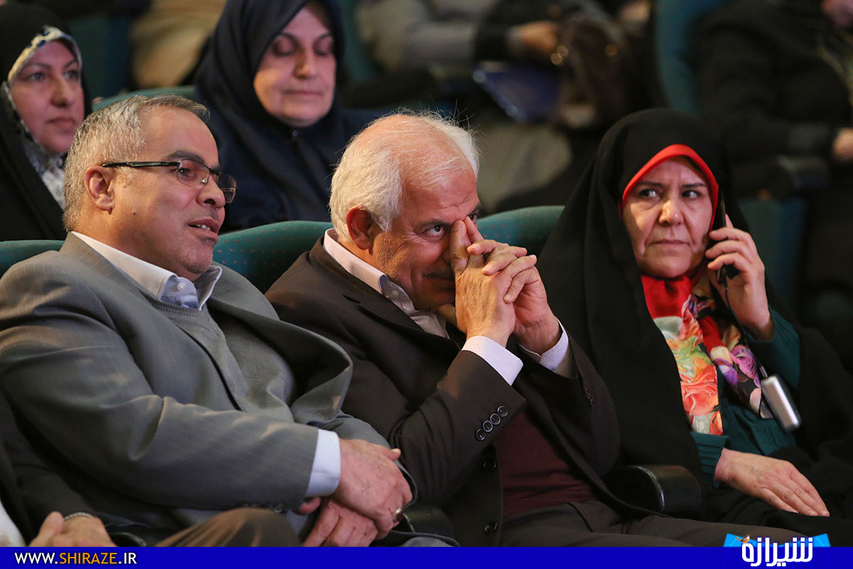 همایش «حقوق زن، حقوق بشر» با حضور چهره های سیاسی و حامیان فمینیست+ تصاویر همایش «حقوق زن، حقوق بشر» با حضور چهره های سیاسی و حامیان فمینیست+ تصاویر