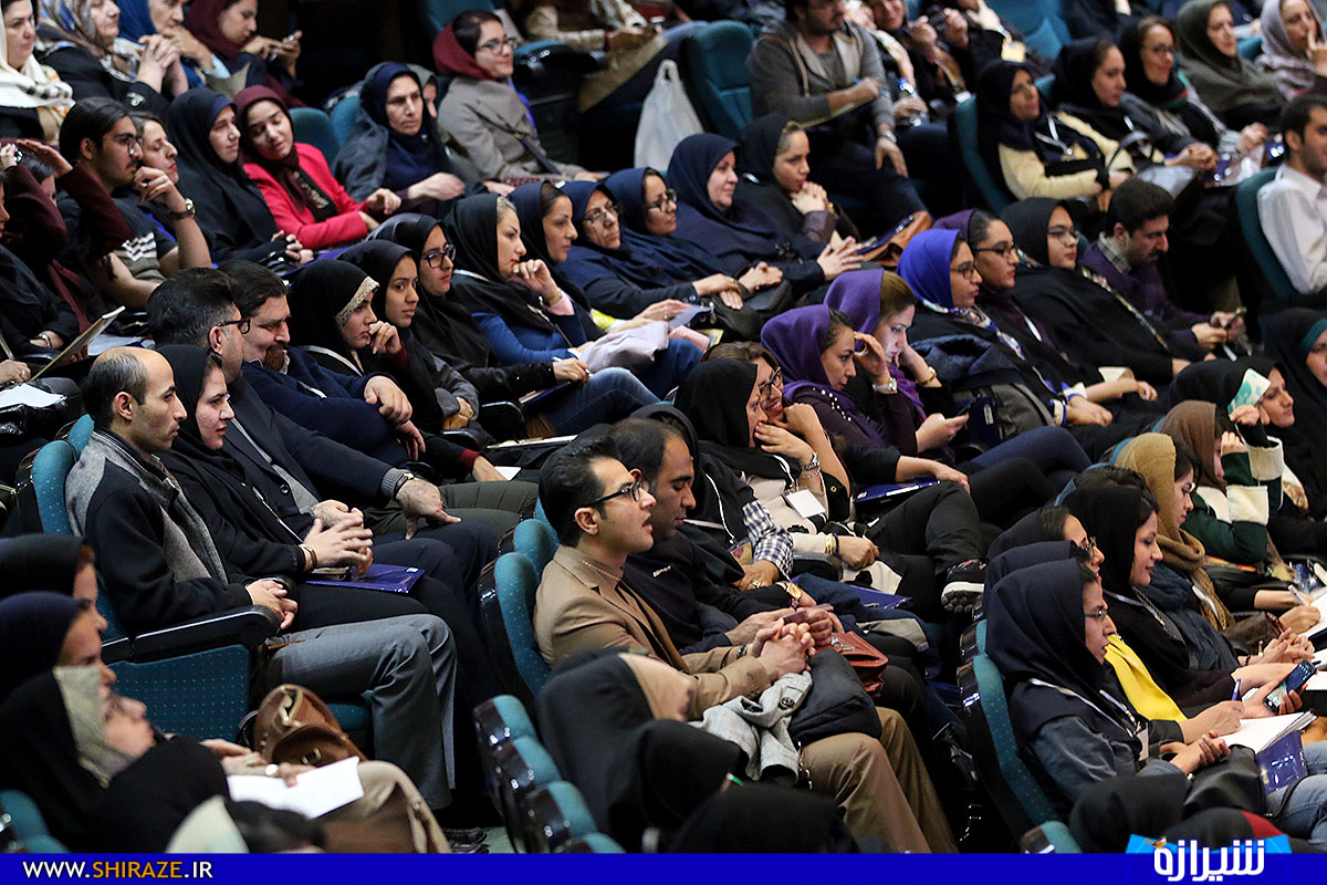 همایش «حقوق زن، حقوق بشر» با حضور چهره های سیاسی و حامیان فمینیست+ تصاویر همایش «حقوق زن، حقوق بشر» با حضور چهره های سیاسی و حامیان فمینیست+ تصاویر