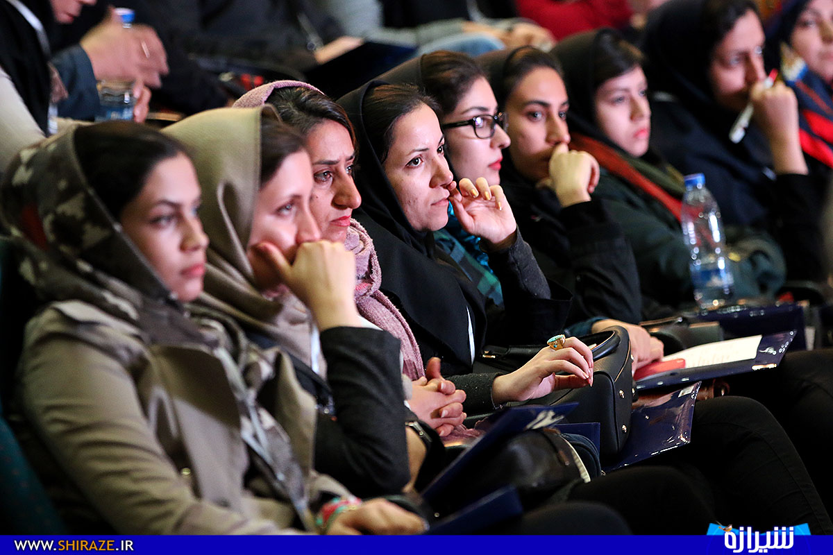 همایش «حقوق زن، حقوق بشر» با حضور چهره های سیاسی و حامیان فمینیست+ تصاویر همایش «حقوق زن، حقوق بشر» با حضور چهره های سیاسی و حامیان فمینیست+ تصاویر