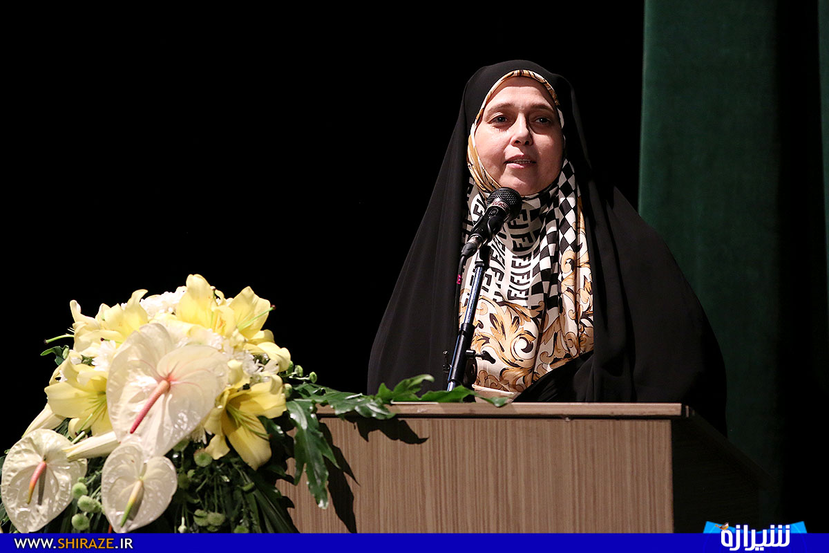همایش «حقوق زن، حقوق بشر» با حضور چهره های سیاسی و حامیان فمینیست+ تصاویر همایش «حقوق زن، حقوق بشر» با حضور چهره های سیاسی و حامیان فمینیست+ تصاویر