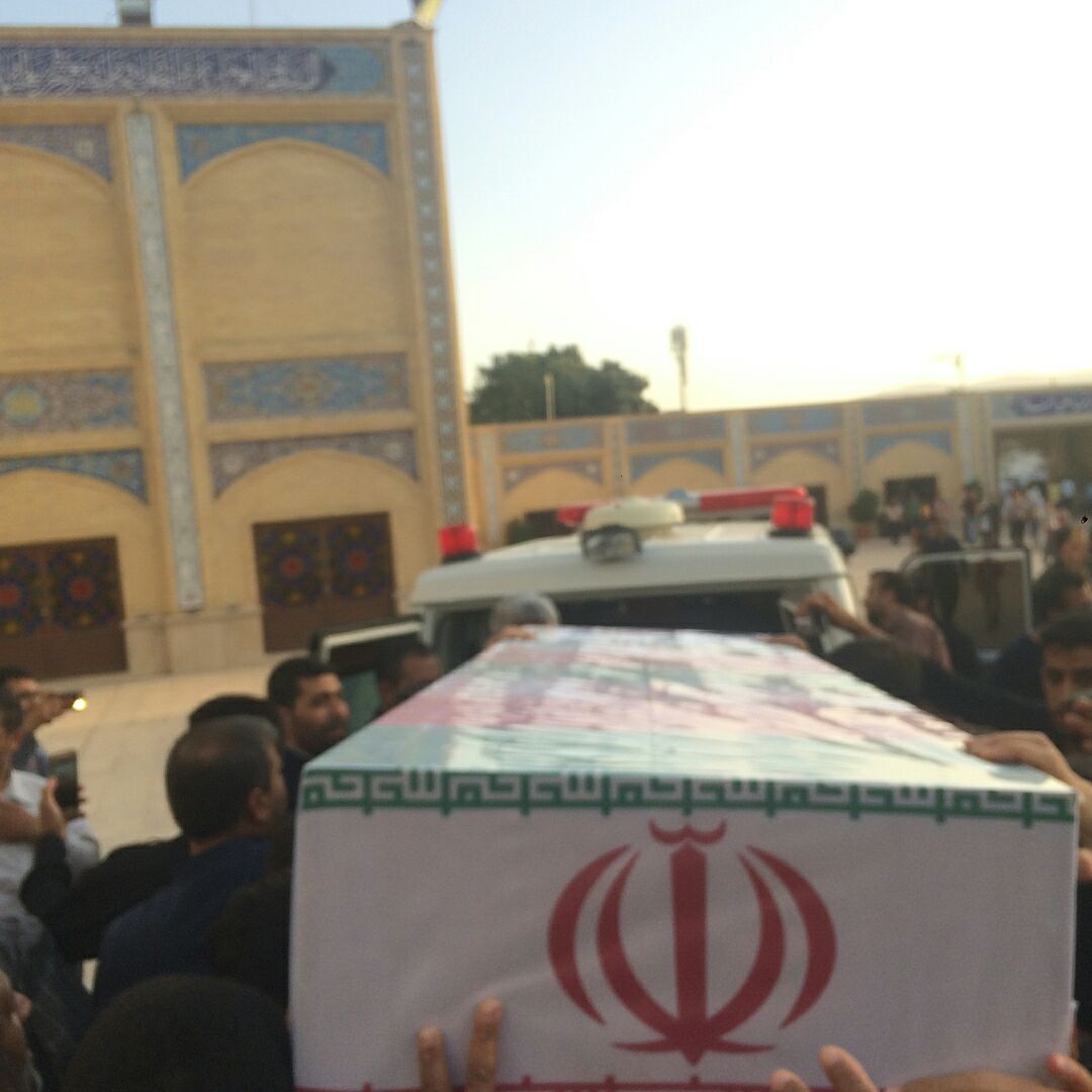 شهادت یک جوان پاسدار با زبان روزه/ فارس یک شهید دیگر تقدیم حرم آل الله کرد شهادت یک جوان پاسدار با زبان روزه/ فارس یک شهید دیگر تقدیم حرم آل الله کرد
