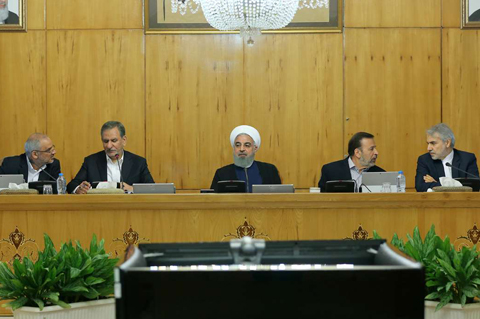 اندک سرمایه دولت در معرض فروپاشی اندک سرمایه دولت در معرض فروپاشی
