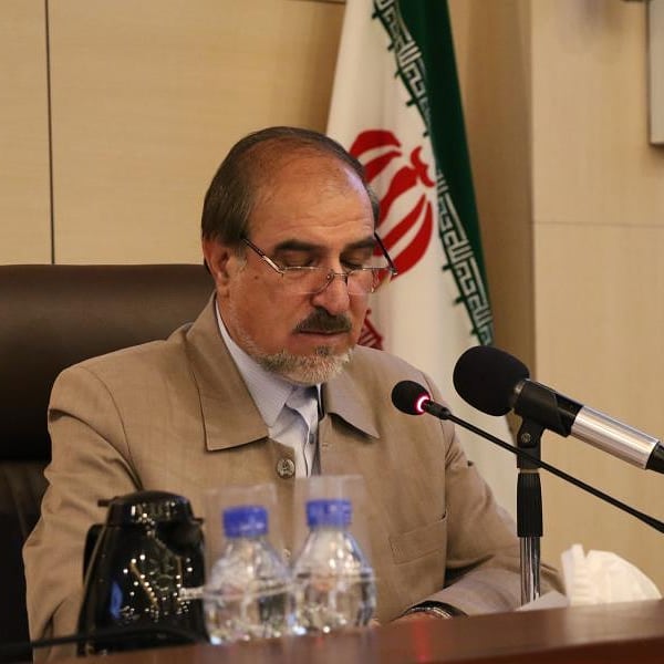 شورا در قضایای اخیر محافظه کار بود و مدارا کرد!/ حاجتی اگر تخلف کرده، باید مجازات شود/ اصحاب دل نازک قدرت اجازه انتقاد را نمی دهند/ کسانی که پرچم اسرائیل را در شهرداری نصب کردند مجازات شوند/ داعیه داران خونِ شهدا در پی اصلاح امور اجتماعی باشند