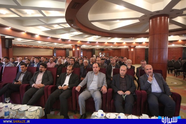 تصاویر برگزاری مجمع انتخاباتی هیات فوتبال استان فارس تصاویر برگزاری مجمع انتخاباتی هیات فوتبال استان فارس