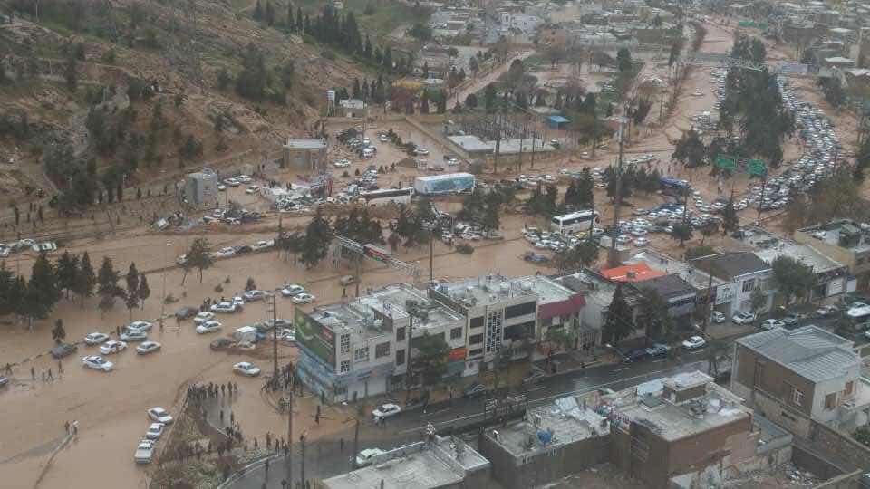 گزارش تصویری از سیل دروازه قرآن شیراز