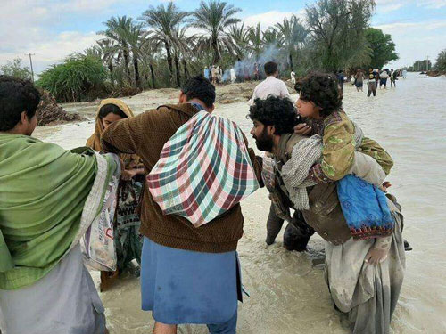 سيستان و بلوچستان چشم انتظار ایران؛ سرزمین رستم را دریابیم سيستان و بلوچستان چشم انتظار ایران؛ سرزمین رستم را دریابیم