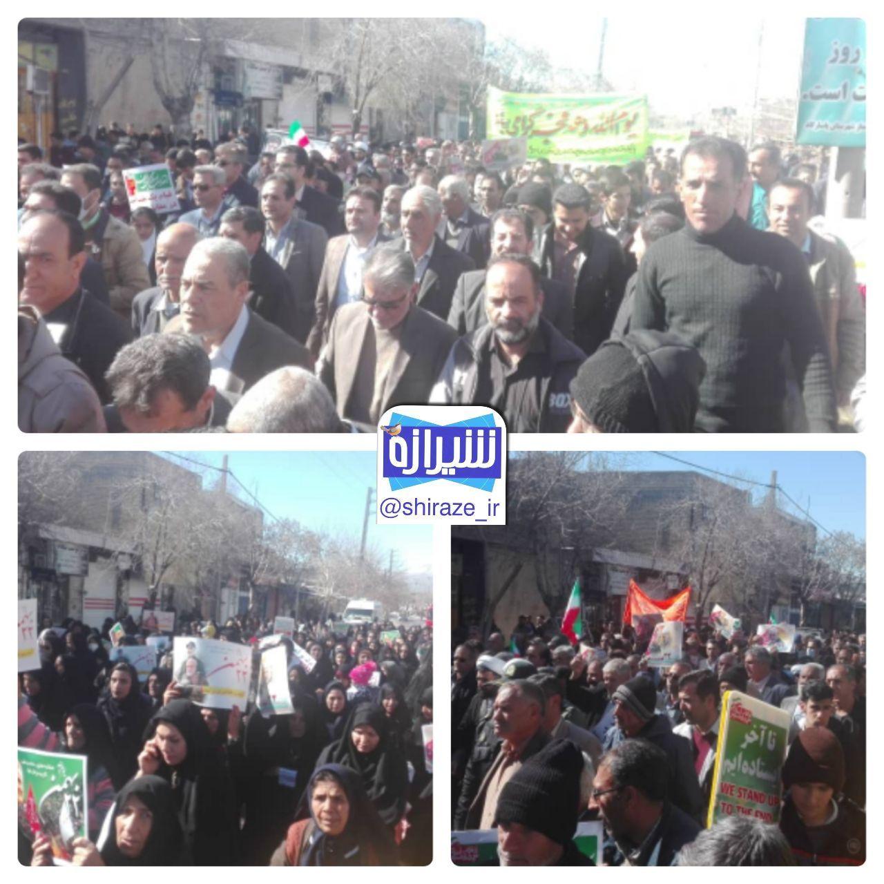 عکس/ بیعت با انقلاب در اربعین حاج قاسم عکس/ بیعت با انقلاب در اربعین حاج قاسم