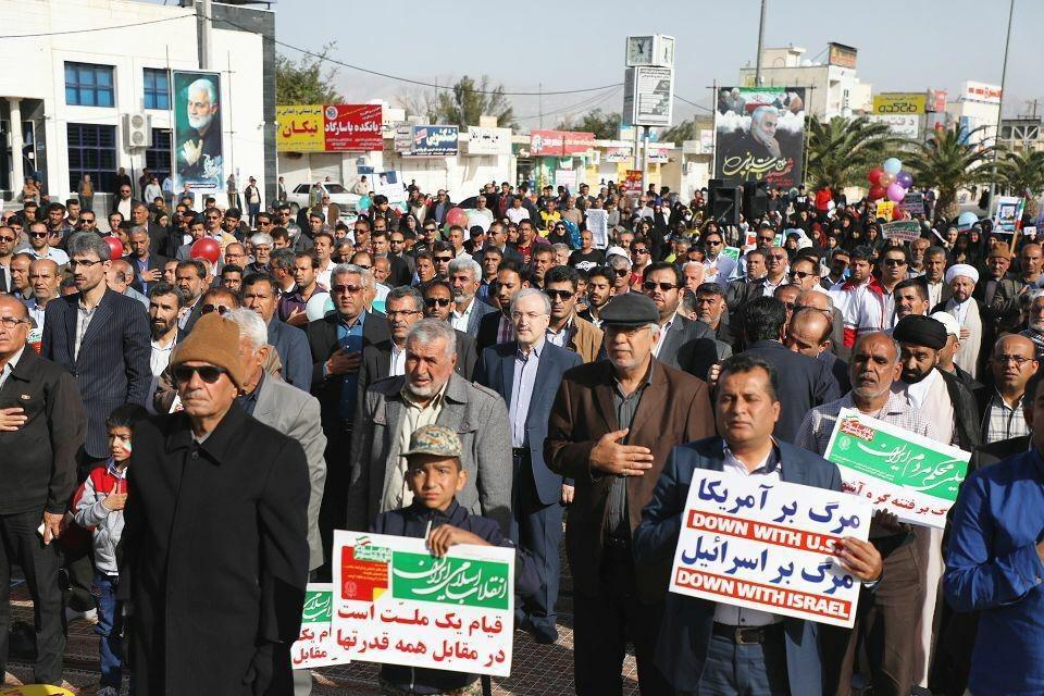 عکس/ بیعت با انقلاب در اربعین حاج قاسم عکس/ بیعت با انقلاب در اربعین حاج قاسم