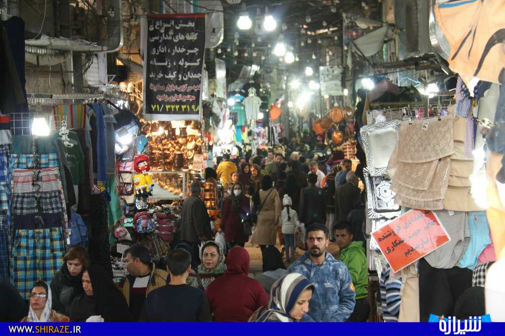 عکس/ حال و هوای نوروزی بازار شیراز، یک روز مانده به انتخابات عکس/ حال و هوای نوروزی بازار شیراز، یک روز مانده به انتخابات