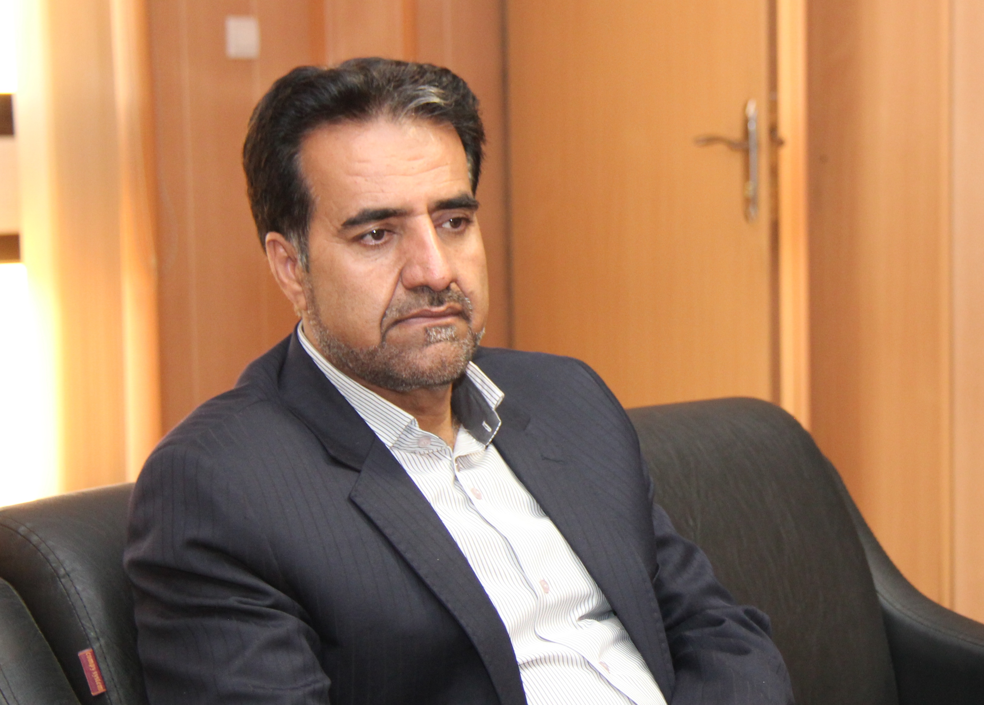 برای خانوارهایی که بضاعت مالی ندارند، تسهیلاتی برای اجاره بها در نظر گرفته شود
