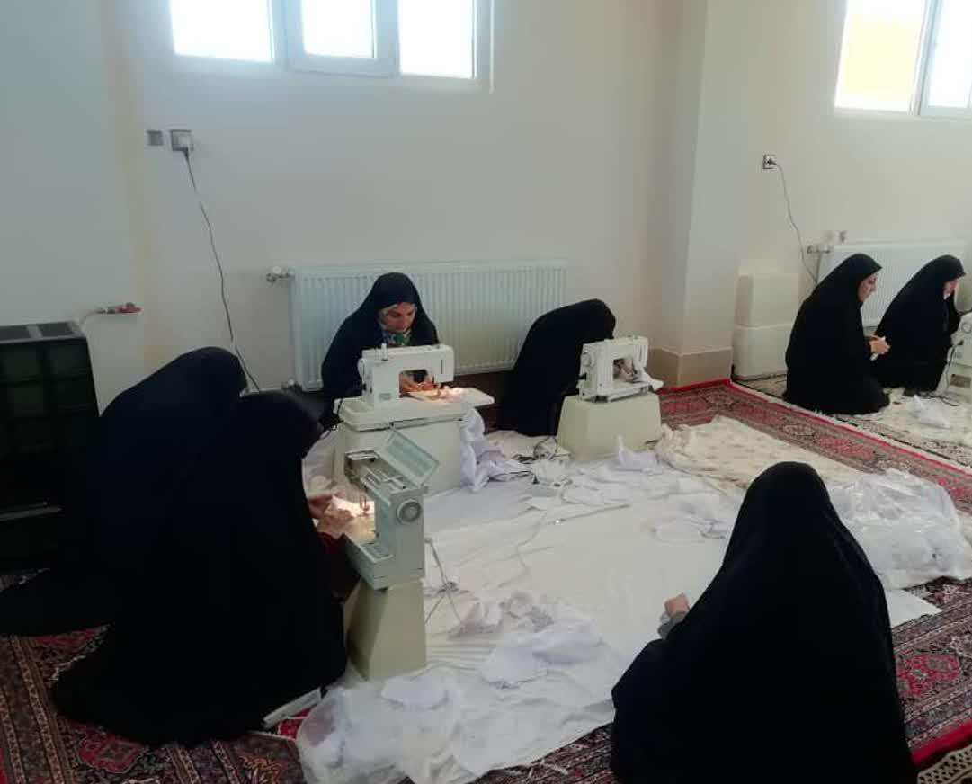 تولید و توزیع ۵۰۰۰ ماسک به همت بسیجیان صفاشهر تولید و توزیع ۵۰۰۰ ماسک به همت بسیجیان صفاشهر