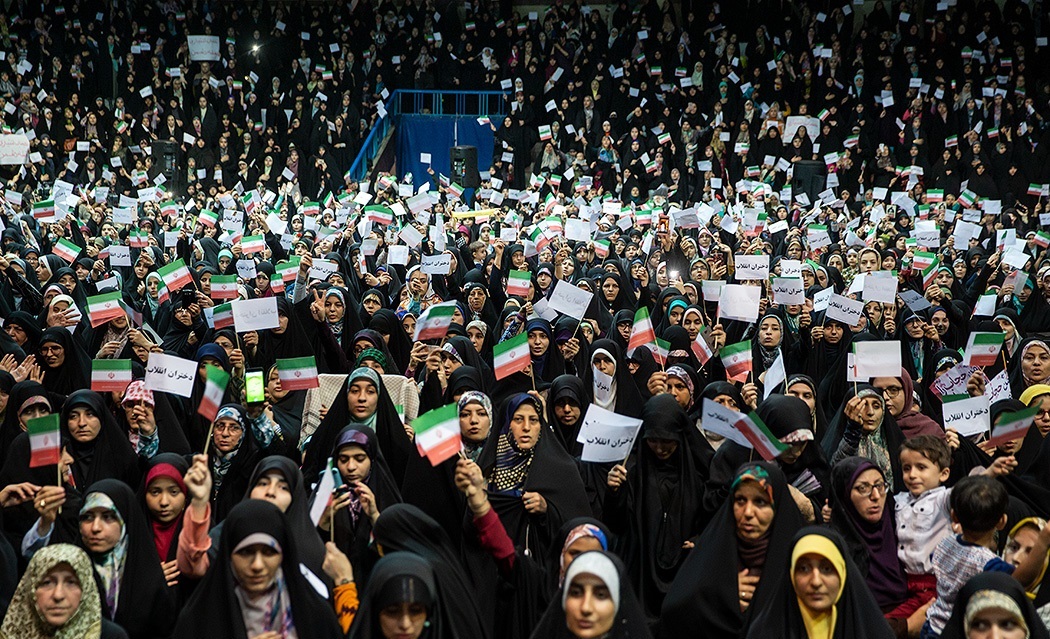 نقش و جایگاه زنان در دوران چهل ساله انقلاب