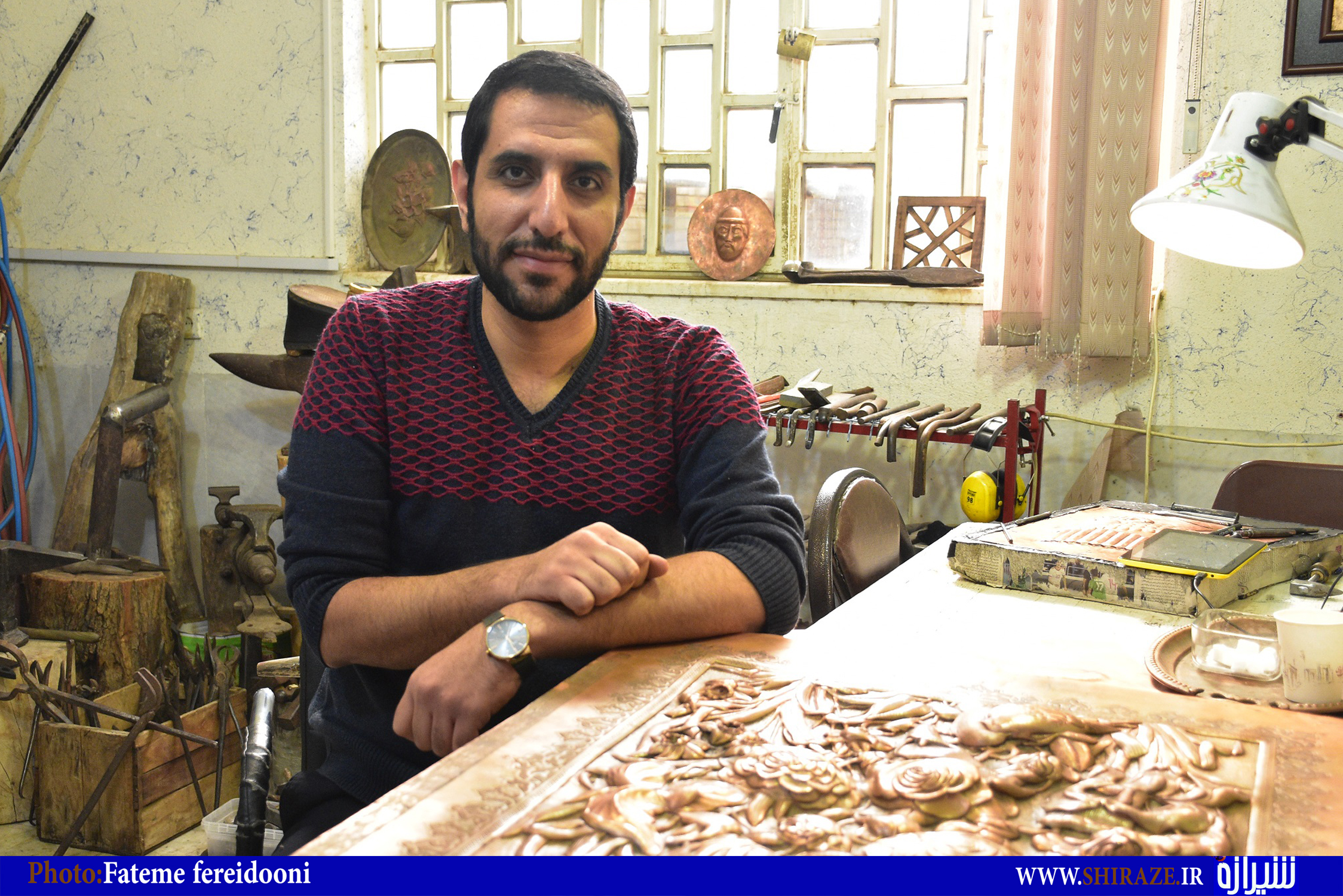 متقاضیانی مانند مجموعه داران و متخصصین فعال در حوزه هنرهای دستی عرضه می شود متقاضیانی مانند مجموعه داران و متخصصین فعال در حوزه هنرهای دستی عرضه می شود