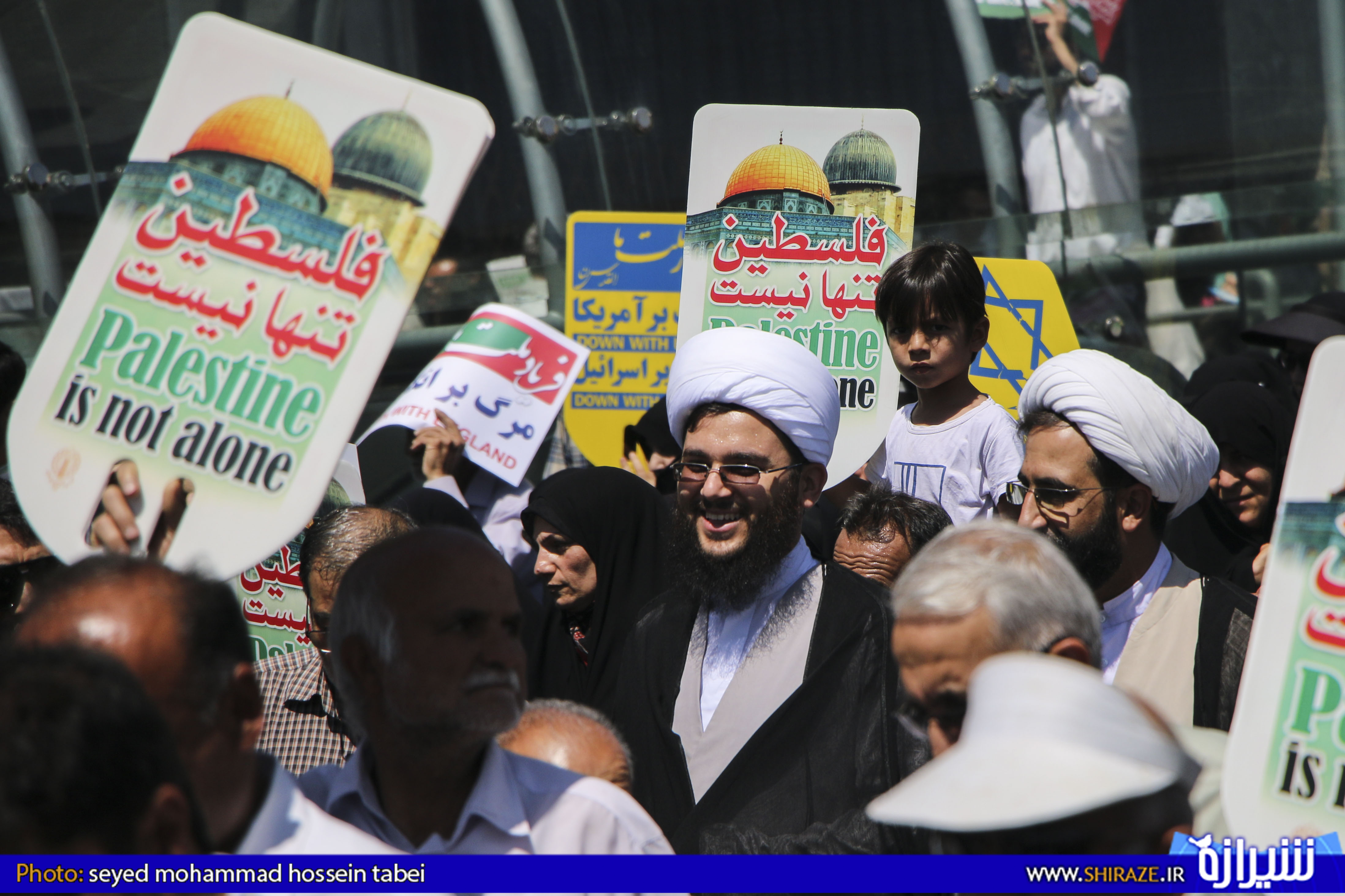 دهها هزار شیرازی «معامله قرن» را محکوم کردند دهها هزار شیرازی «معامله قرن» را محکوم کردند