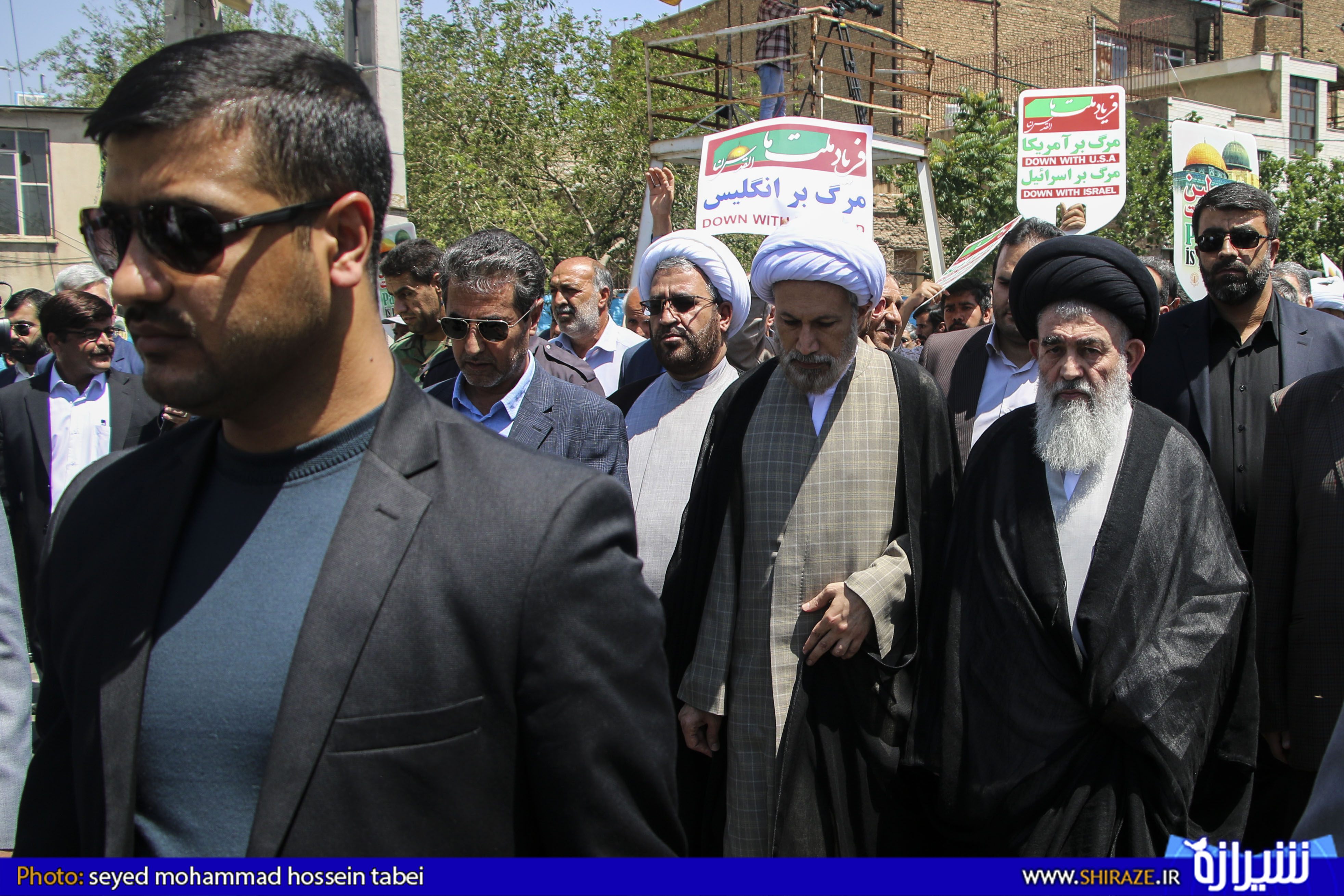 دهها هزار شیرازی «معامله قرن» را محکوم کردند دهها هزار شیرازی «معامله قرن» را محکوم کردند