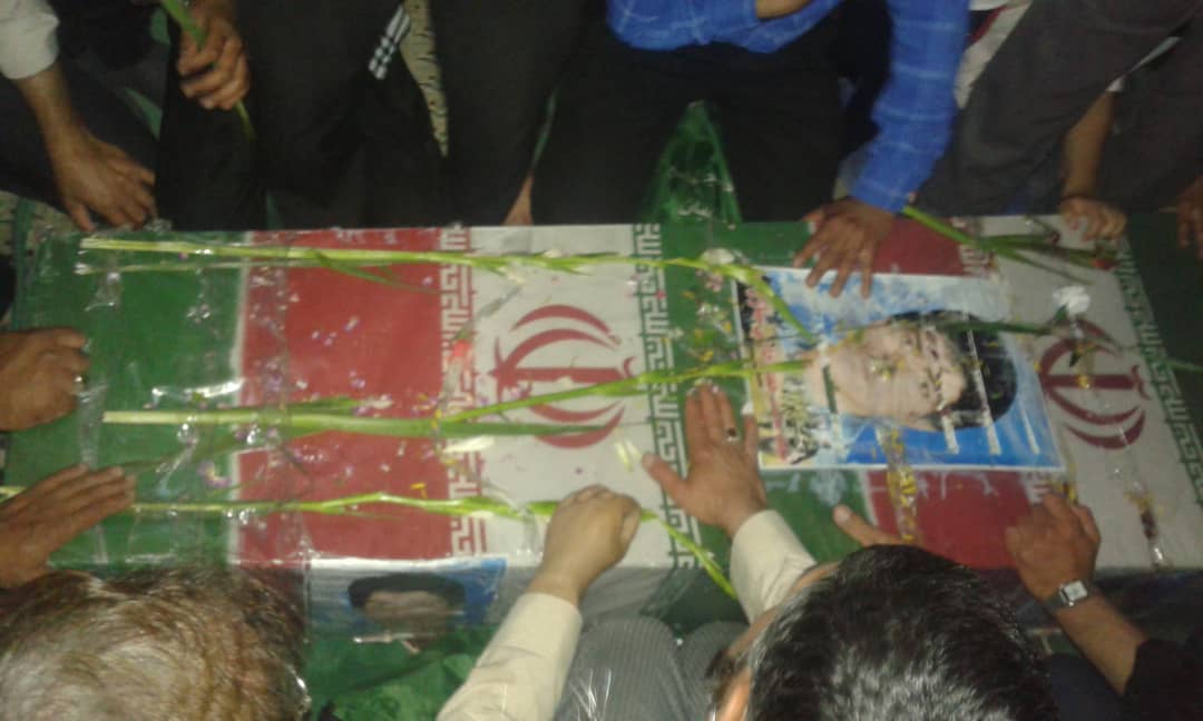 بازگشت پرستوی مهاجر به خانه؛ استهبان پس از 33 سال شهید محمد جعفر ستار زاده را در برگرفت بازگشت پرستوی مهاجر به خانه؛ استهبان پس از 33 سال شهید محمد جعفر ستار زاده را در برگرفت
