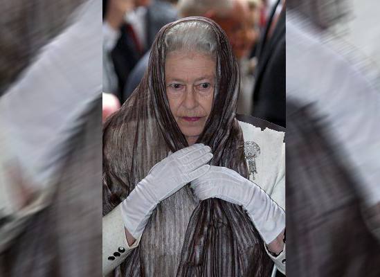 لزوم اجرای قوانین غربی در مدیریت پوشش بانوان در مسجد نصیرالملک شیراز لزوم اجرای قوانین غربی در مدیریت پوشش بانوان در مسجد نصیرالملک شیراز