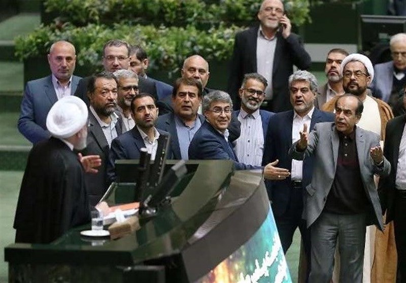 ۱۲ هزار تذکر مجلس به دولت؛ ۲۰۱۷ تذکر به شخص روحانی/ این تذکرها به چه دردی میخورد؟ ۱۲ هزار تذکر مجلس به دولت؛ ۲۰۱۷ تذکر به شخص روحانی/ این تذکرها به چه دردی میخورد؟