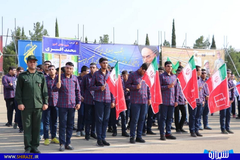 نتیجه هشت سال مقاومت، اقتدار کشور و حفظ تمامیت ارضی بود