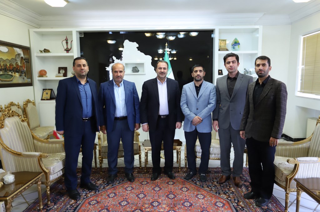 فارس یکی از مهم ترین استان های کشور در زمینه رشته ورزشی کشتی محسوب می شود