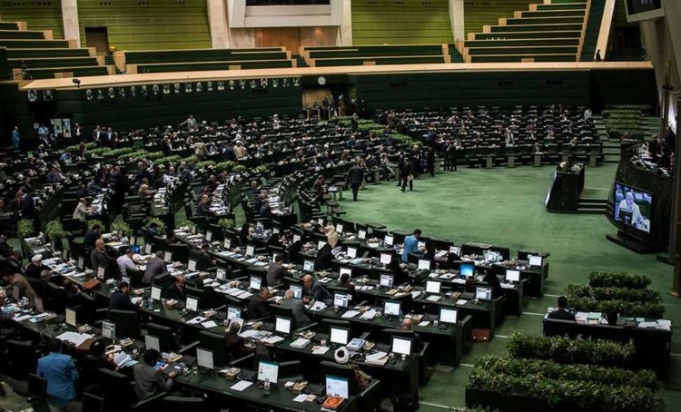 جایگاه مجلس در مهار تورم و افزایش قیمت حاملهای انرژی