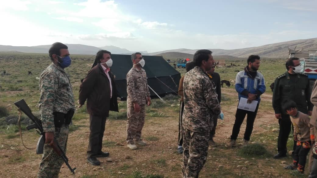 سرکشی و گشت زنی از عشایر در حال کوچ سرکشی و گشت زنی از عشایر در حال کوچ