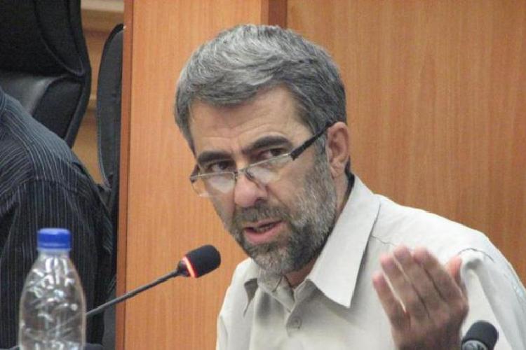 چکش انتقاد عضو شورای شهر به میخ کمکاری شهردار شیراز/ پاسخهایی که شفاف نیست چکش انتقاد عضو شورای شهر به میخ کمکاری شهردار شیراز/ پاسخهایی که شفاف نیست