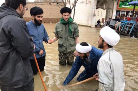 از زلزله طبس در دران پهلوی تا پویش همدلیهای مومنانه در جمه.ری اسلامی از زلزله طبس در دران پهلوی تا پویش همدلیهای مومنانه در جمه.ری اسلامی