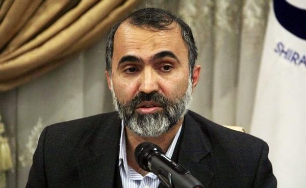 عمل نوین «پیوند شبکیه مصنوعی» نخستین‎بار در شیراز انجام شد/ اجرای آخرین نوع پیوندهای قرنیه و اعمال جراحی لیزری در مرکز فارس