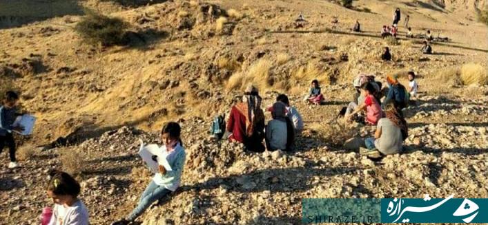 رفع مشکل اینترنت روستای چاهطلای خنج؛ وعدهای که همچنان عملی نشد رفع مشکل اینترنت روستای چاهطلای خنج؛ وعدهای که همچنان عملی نشد