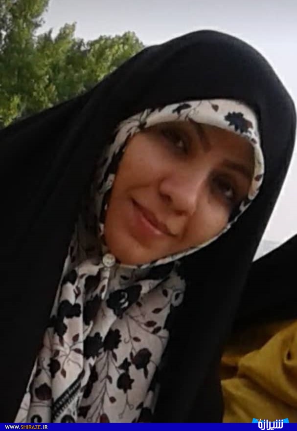 « نجمه محمدهادی » : من هر چه دارم هر چه هستم همه از برکت قرآن است/ماجرای من و معشوق مرا پایان نیست ، هر چه آغاز ندارد نپذیرد انجام