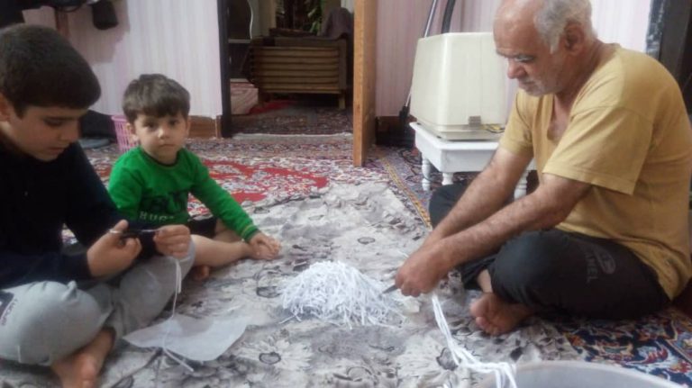 گزارشی خواندنی از یک گروه جهادی خانوادگی گزارشی خواندنی از یک گروه جهادی خانوادگی