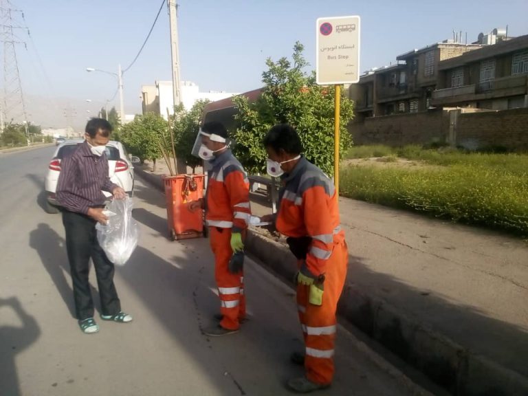 روایتی از جانبازی که با پول خانه خود کارگاه ماسکدوزی راه اندازی کرد/ توزیع ۷۵هزار ماسک بین نیازمندان شیرازی روایتی از جانبازی که با پول خانه خود کارگاه ماسکدوزی راه اندازی کرد/ توزیع ۷۵هزار ماسک بین نیازمندان شیرازی