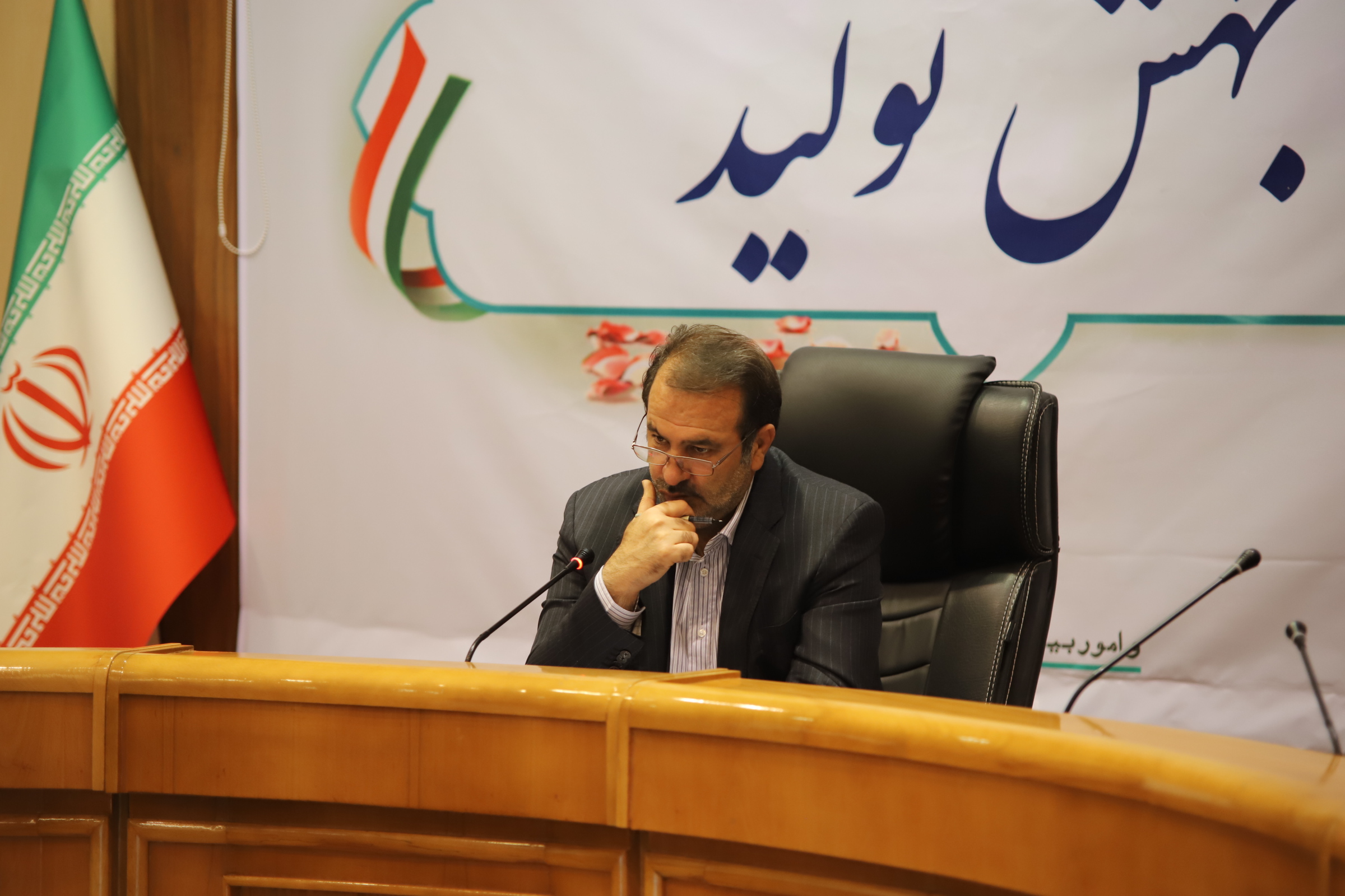 استفاده از توان شرکتهای دانش بنیان در زمینه تولیدات ریز پرندهها برای مهار آتش سوزیها استفاده از توان شرکتهای دانش بنیان در زمینه تولیدات ریز پرندهها برای مهار آتش سوزیها