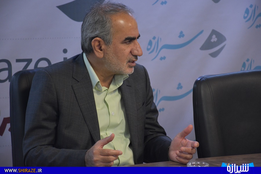 دکتر قادری:دولت از نظر فنی و تکنولوژی کمک رسان باشد/ تعداد زیادی از واحدهای تولیدی ما وارد بورس نشده است/استان رها شده،همانطور که در زمینه های فرهنگی و سیاسی متولی نداشته،در حوزه اقتصادی هم بزرگانی ندارد؛با این رویه بازار بورس تاثیری نخواهد داشتفتحی: سود 130 سال آینده سهام عدالت، قیمت فعلی آن است دکتر قادری:دولت از نظر فنی و تکنولوژی کمک رسان باشد/ تعداد زیادی از واحدهای تولیدی ما وارد بورس نشده است/استان رها شده،همانطور که در زمینه های فرهنگی و سیاسی متولی نداشته،در حوزه اقتصادی هم بزرگانی ندارد؛با این رویه بازار بورس تاثیری نخواهد داشتفتحی: سود 130 سال آینده سهام عدالت، قیمت فعلی آن است