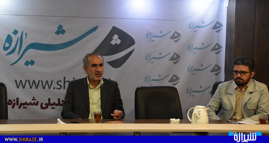 دکتر قادری:دولت از نظر فنی و تکنولوژی کمک رسان باشد/ تعداد زیادی از واحدهای تولیدی ما وارد بورس نشده است/استان رها شده،همانطور که در زمینه های فرهنگی و سیاسی متولی نداشته،در حوزه اقتصادی هم بزرگانی ندارد؛با این رویه بازار بورس تاثیری نخواهد داشتفتحی: سود 130 سال آینده سهام عدالت، قیمت فعلی آن است دکتر قادری:دولت از نظر فنی و تکنولوژی کمک رسان باشد/ تعداد زیادی از واحدهای تولیدی ما وارد بورس نشده است/استان رها شده،همانطور که در زمینه های فرهنگی و سیاسی متولی نداشته،در حوزه اقتصادی هم بزرگانی ندارد؛با این رویه بازار بورس تاثیری نخواهد داشتفتحی: سود 130 سال آینده سهام عدالت، قیمت فعلی آن است