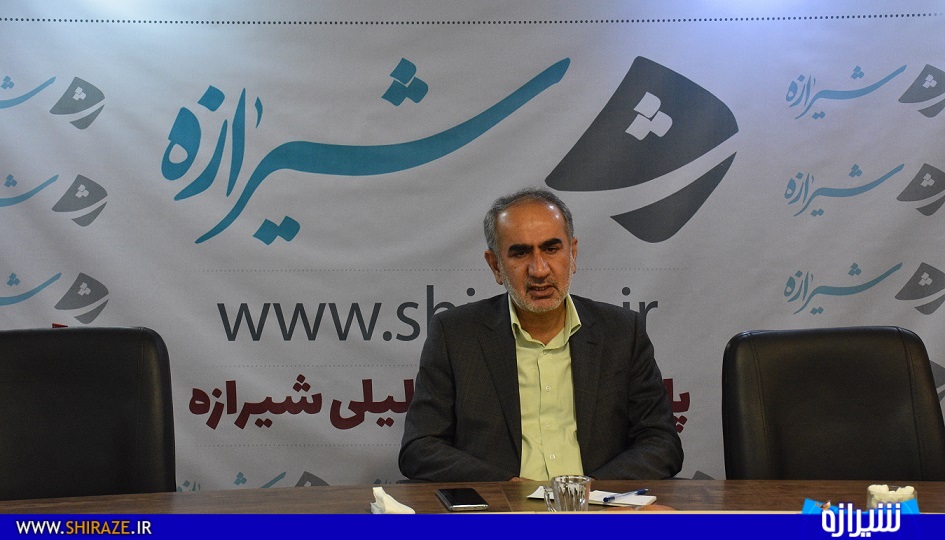 دکتر قادری:دولت از نظر فنی و تکنولوژی کمک رسان باشد/ تعداد زیادی از واحدهای تولیدی ما وارد بورس نشده است/استان رها شده،همانطور که در زمینه های فرهنگی و سیاسی متولی نداشته،در حوزه اقتصادی هم بزرگانی ندارد؛با این رویه بازار بورس تاثیری نخواهد داشتفتحی: سود 130 سال آینده سهام عدالت، قیمت فعلی آن است دکتر قادری:دولت از نظر فنی و تکنولوژی کمک رسان باشد/ تعداد زیادی از واحدهای تولیدی ما وارد بورس نشده است/استان رها شده،همانطور که در زمینه های فرهنگی و سیاسی متولی نداشته،در حوزه اقتصادی هم بزرگانی ندارد؛با این رویه بازار بورس تاثیری نخواهد داشتفتحی: سود 130 سال آینده سهام عدالت، قیمت فعلی آن است