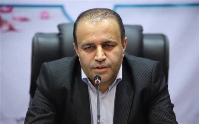 جامعه هنوز ظرفیت و آمادگی پذیرش زنان مدیر را ندارد/مسئولان انتظارشان از بانوان مدیر بیش از مردان است.