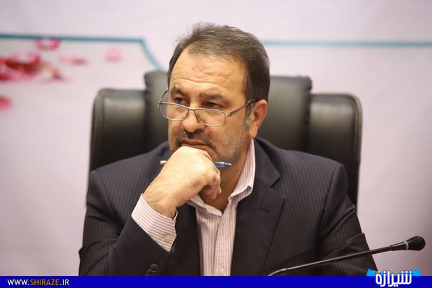 آیا استاندار فارس هم عضو بورس شده است؟ آیا استاندار فارس هم عضو بورس شده است؟